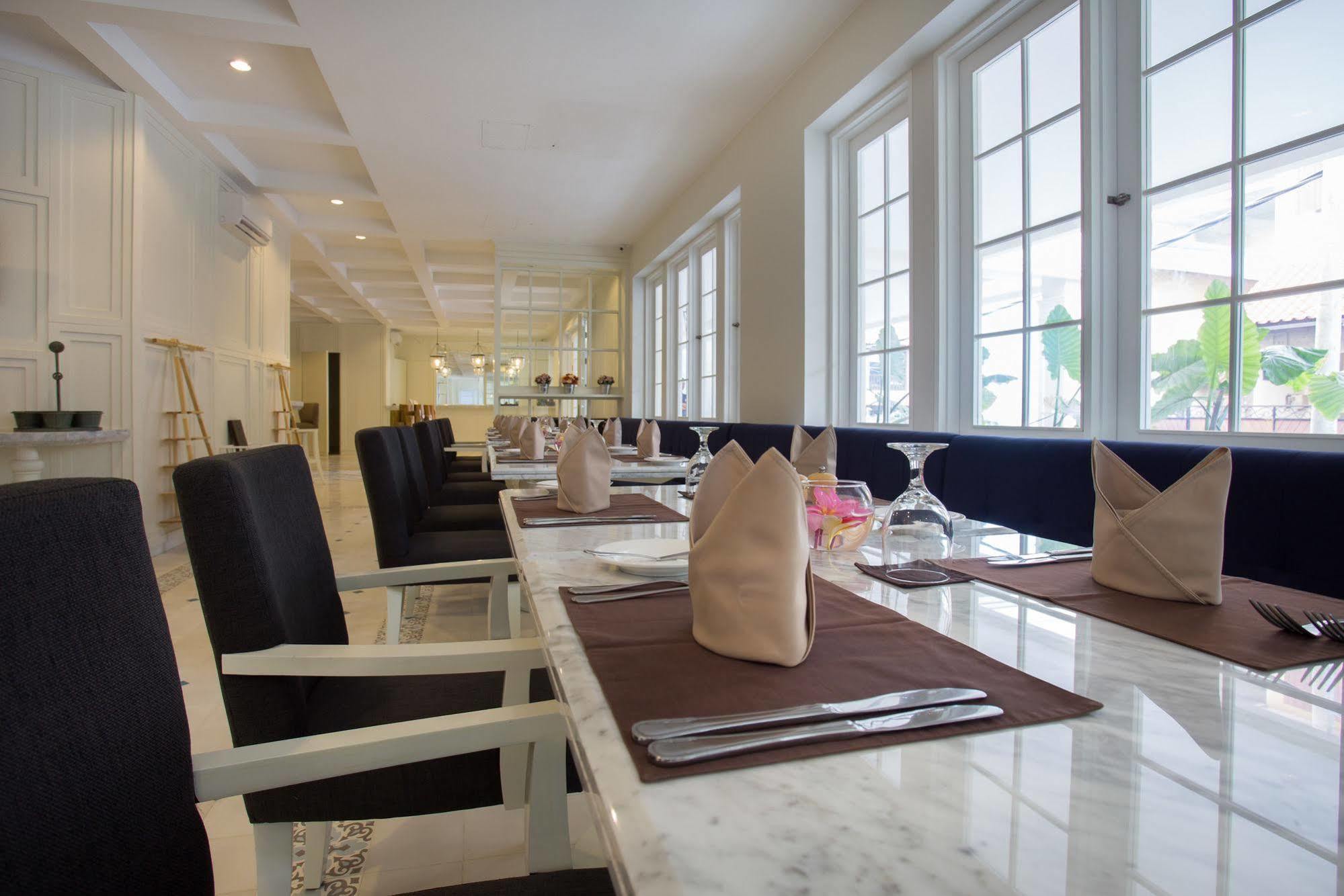 Amalfi Hotel Seminyak מראה חיצוני תמונה
