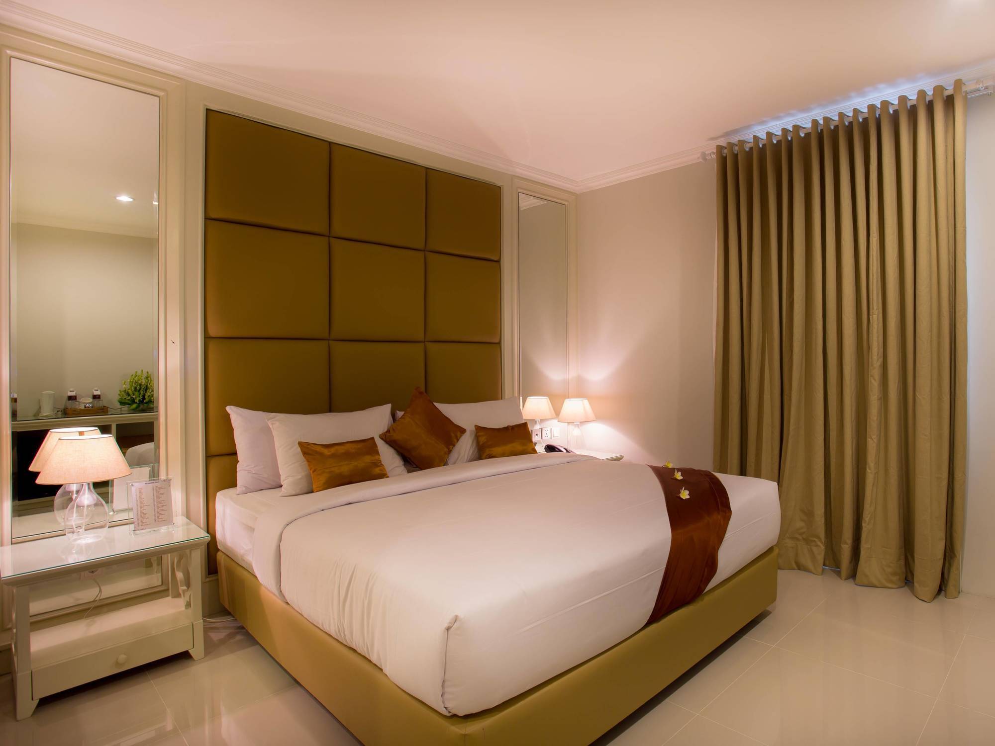 Amalfi Hotel Seminyak מראה חיצוני תמונה